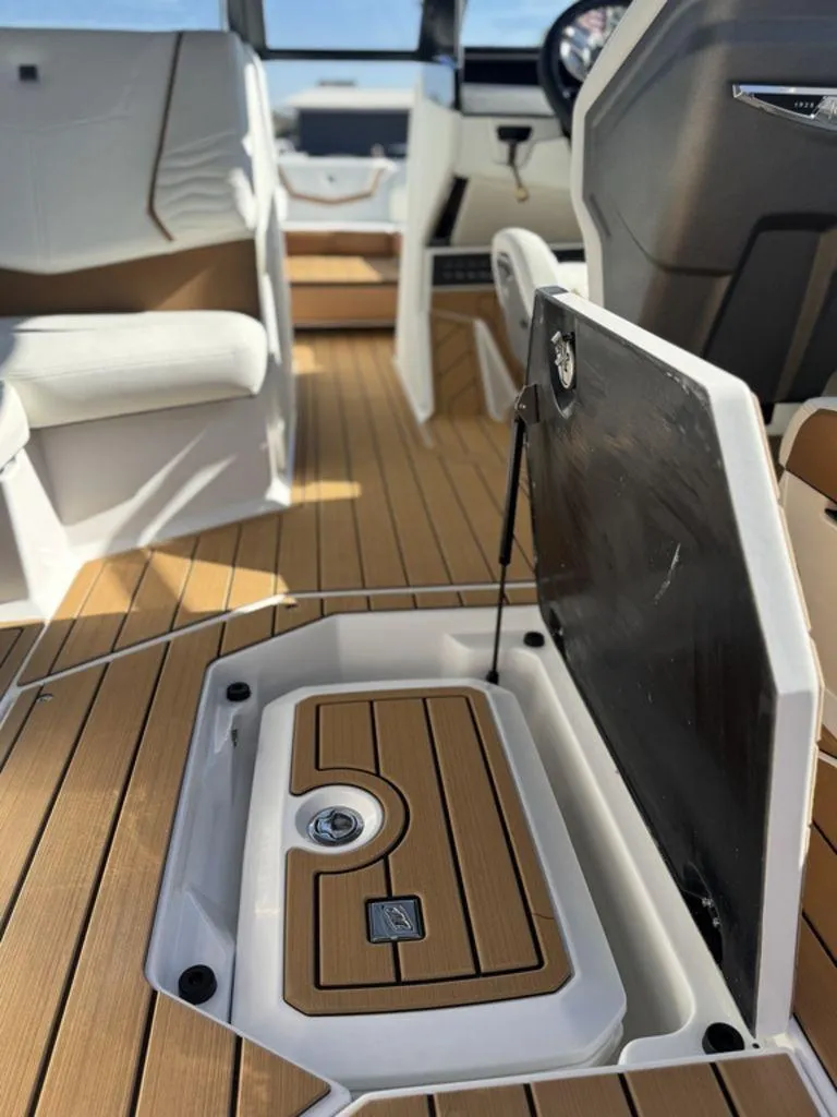 Slide: The Image of Nautique Super Air Nautique G25 2025 - 15