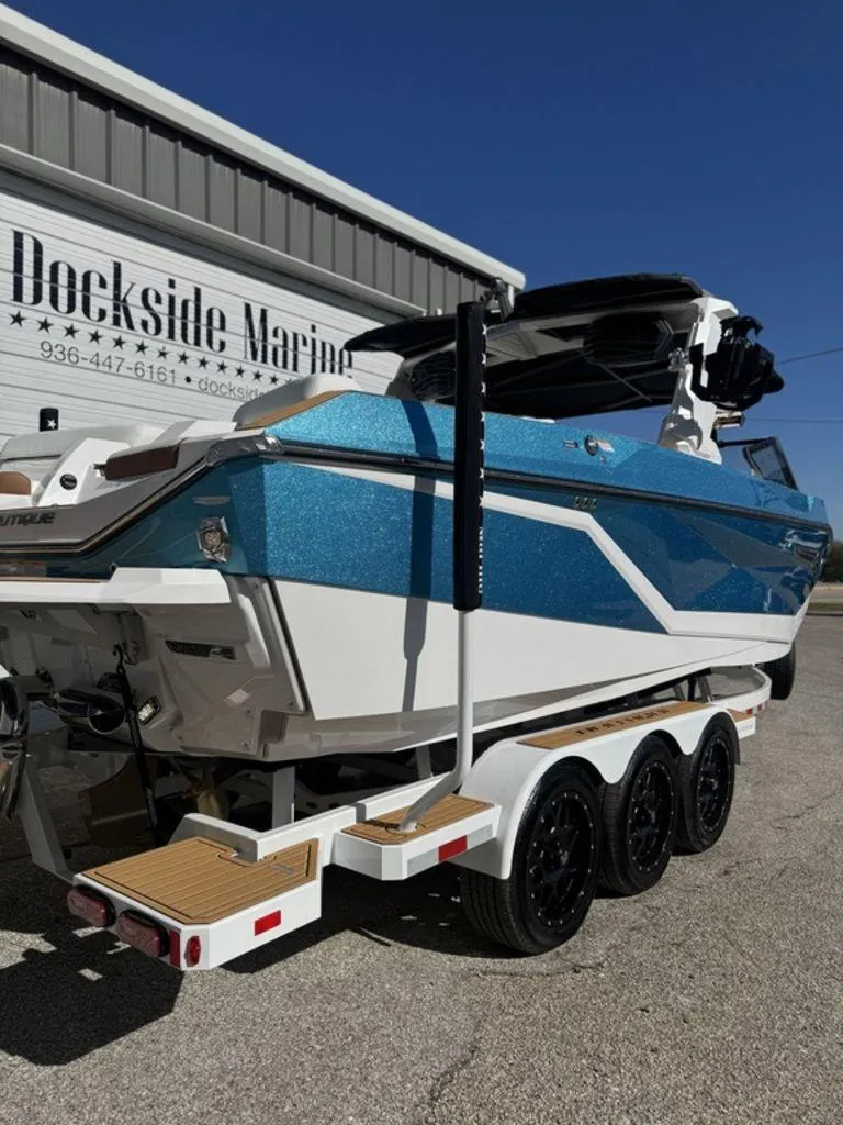 Slide: The Image of Nautique Super Air Nautique G25 2025 - 7