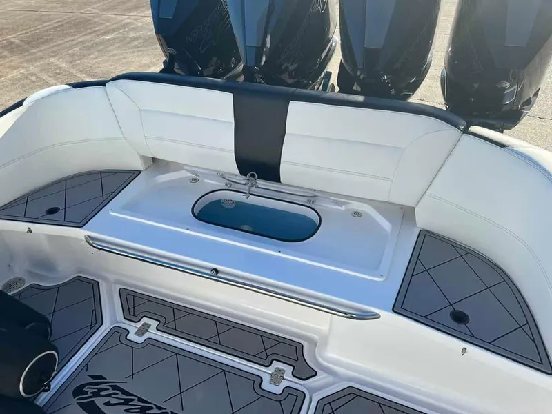 Slide: The Image of Nor-Tech 390 Sport with Trailer 2022 - 12