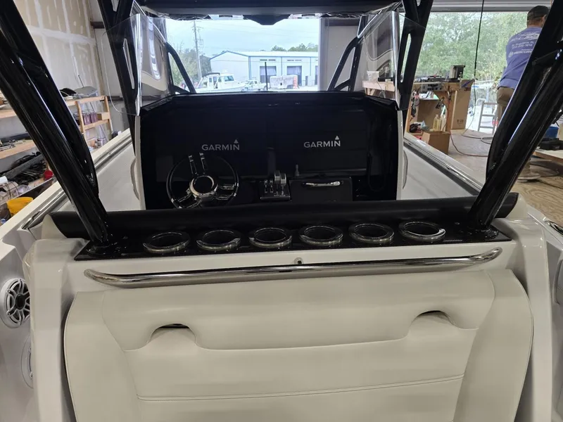 Slide: The Image of Nor-Tech 390 Sport with Trailer 2022 - 17