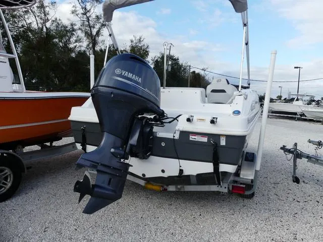 Slide: The Image of Hurricane SunDeck Sport 188 OB 2022 - 7