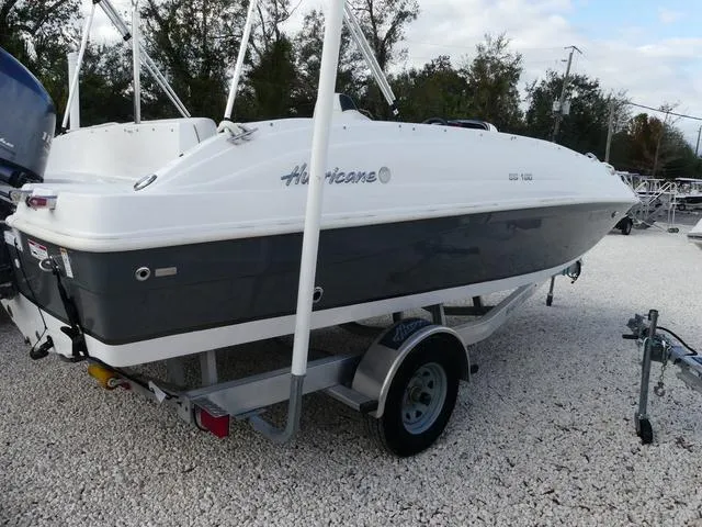 Slide: The Image of Hurricane SunDeck Sport 188 OB 2022 - 8