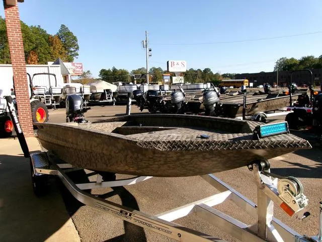 Slide: The Image of Xpress H16DB 2025 - 3