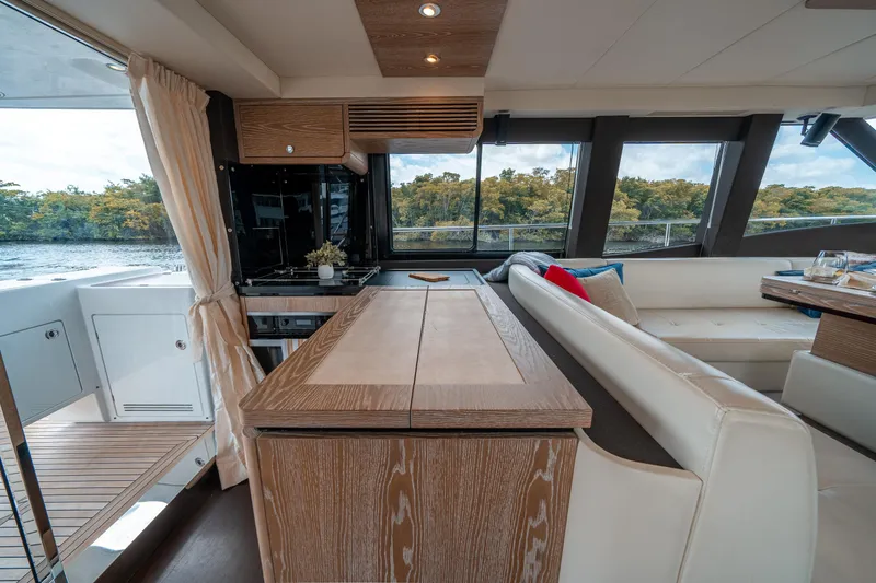 Slide: The Image of Azimut Magellano 53 2018 - 50