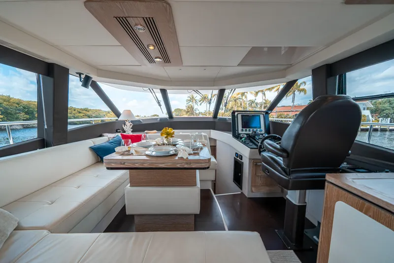 Slide: The Image of Azimut Magellano 53 2018 - 55