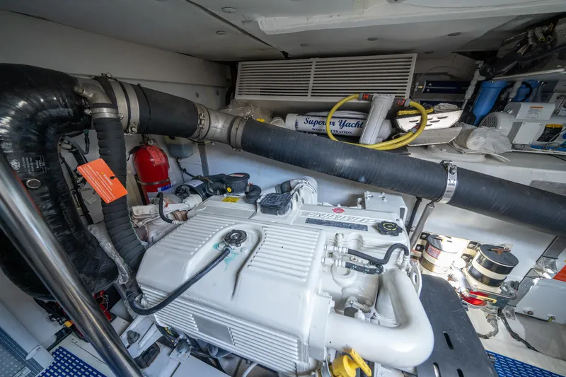 Slide: The Image of Azimut Magellano 53 2018 - 86