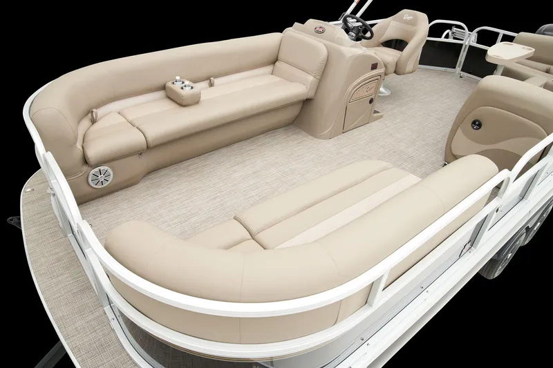 Slide: The Image of Ranger Reata 200C - 14