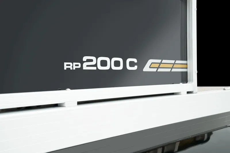 Slide: The Image of Ranger Reata 200C - 33