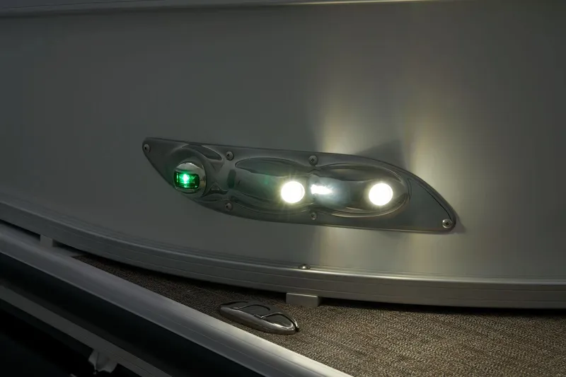 Slide: The Image of Ranger Reata 220C - 43