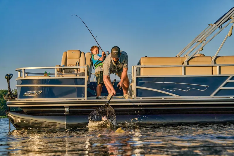 Slide: The Image of Ranger Reata 220F 2024 - 81