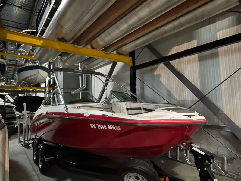 Slide: The Image of Yamaha AR210 2015 - 1