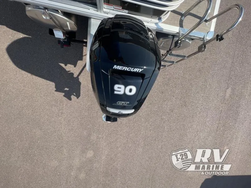 Slide: The Image of 2023 Sportfish 20 DLX with Mercury 90 outboard engine, top view. - 10