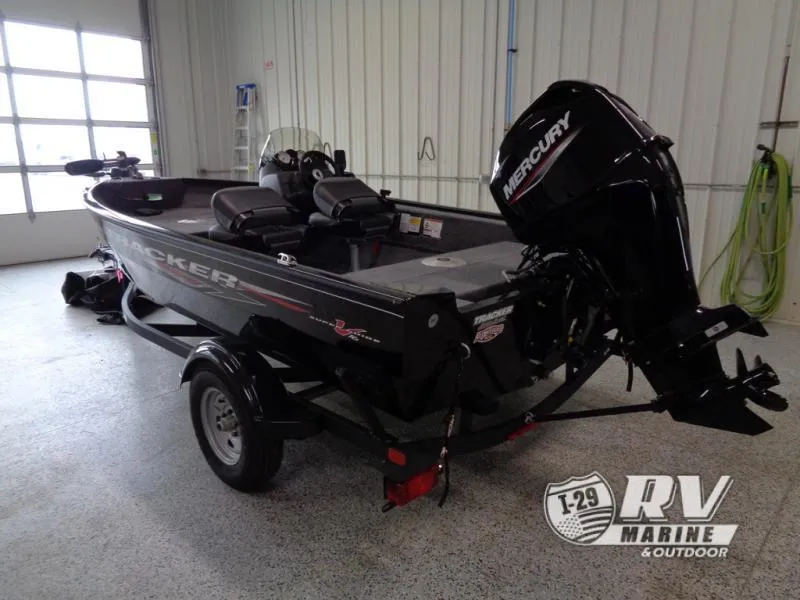 Slide: The Image of 2025 SUPER GUIDE SG16 boat with Mercury engine in a showroom. - 6