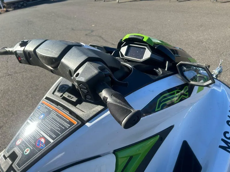 Slide: The Image of 2020 Yamaha WaveRunner FX HO handlebars and dashboard in sunlight. - 4