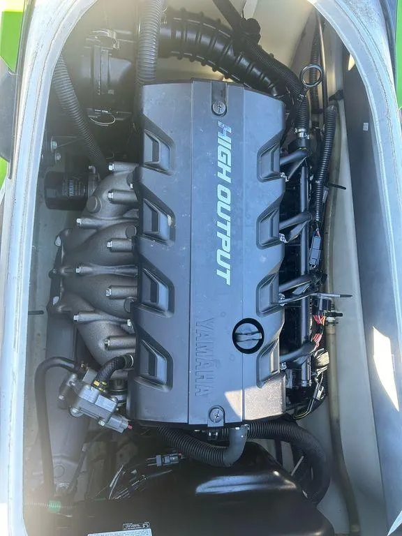 Slide: The Image of 2020 Yamaha WaveRunner FX HO engine, high output, detailed view. - 8