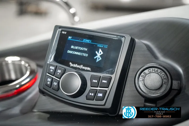 Slide: The Image of 2025 Bennington 23 RSB boat console with Bluetooth stereo and USB charger. - 38