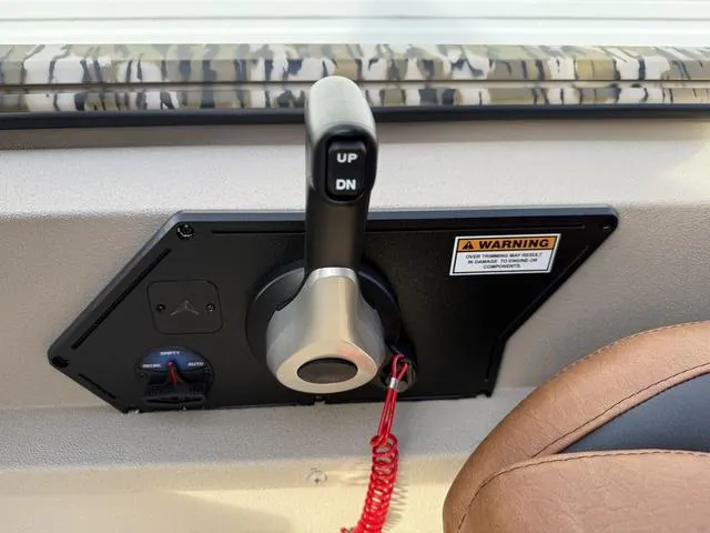 Slide: The Image of Avid 18 Vertex 2025 - 19