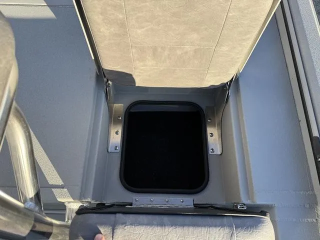 Slide: The Image of Avid 20 ROGUE CC 2025 boat seat with storage compartment. - 18
