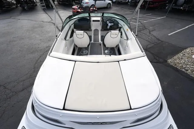 Slide: The Image of Sea Ray 190 Sport 2014 - 4