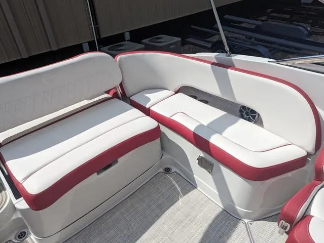Slide: The Image of Crownline Boats Eclipse E235 2024 - 10