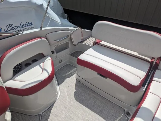 Slide: The Image of Crownline Boats Eclipse E235 2024 - 9