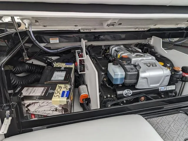 Slide: The Image of Crownline Boats 240 SS LPX 2024 - 23