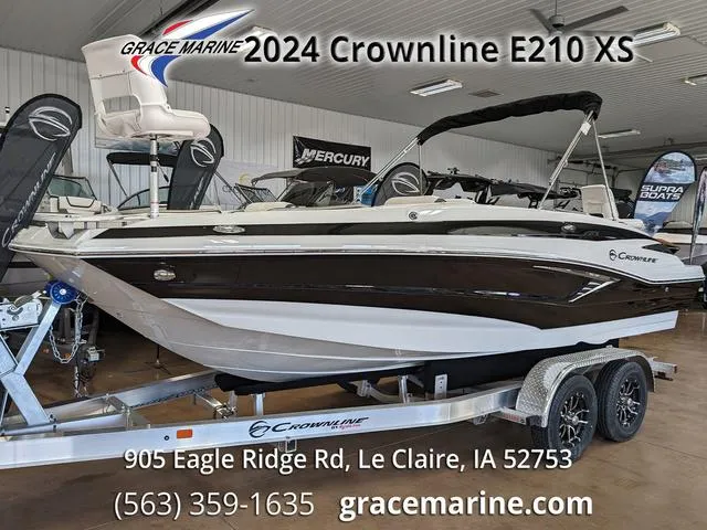 The Image of Crownline Boats E210 XS 2024 - undefined
