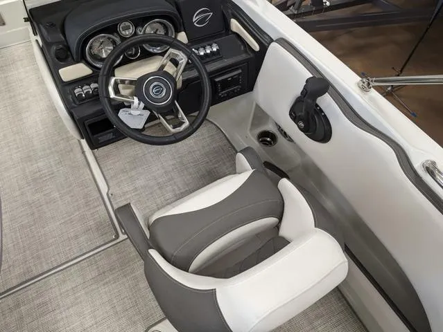 Slide: The Image of Crownline Boats E210 XS 2024 - 11