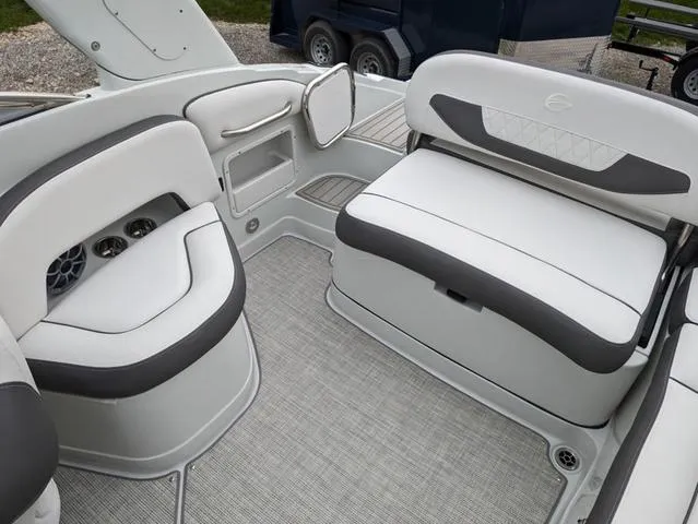 Slide: The Image of Crownline Boats 260 SS 2024 - 10