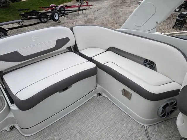 Slide: The Image of Crownline Boats 260 SS 2024 - 9