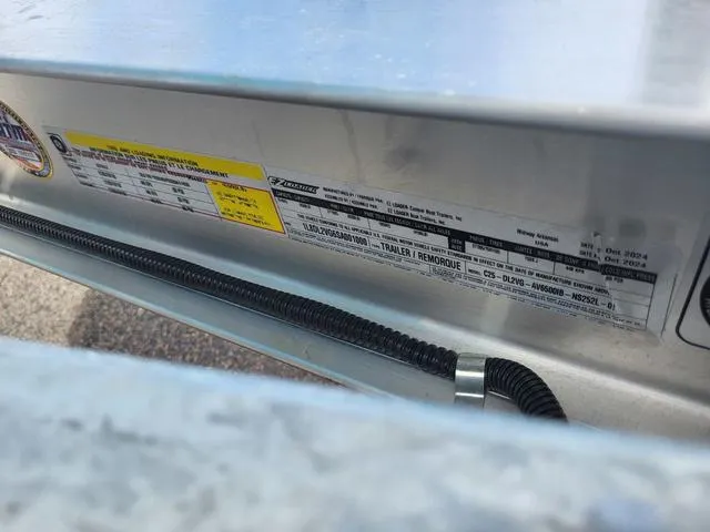 Slide: The Image of NauticStar 252 Legacy 2025 - 45