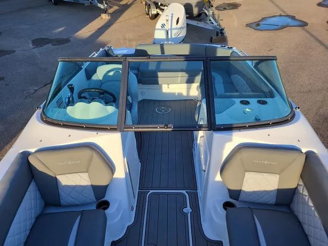 Slide: The Image of NauticStar 203DC 2025 - 18