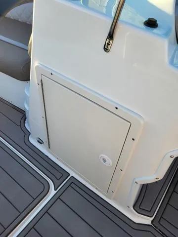 Slide: The Image of NauticStar 203DC 2025 - 34