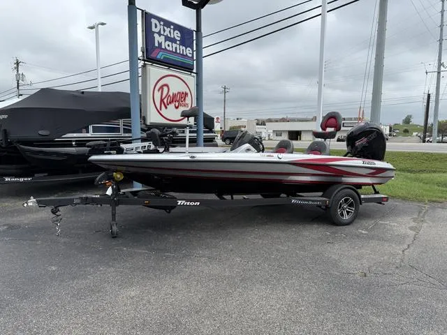 Slide: The Image of Triton 18 TrX 2025 - 1