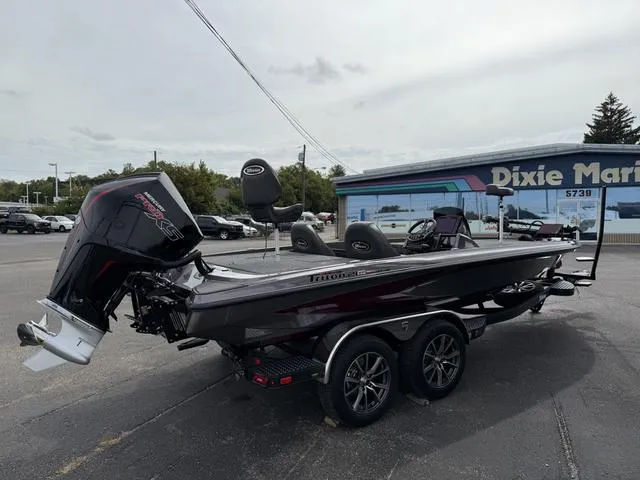 Slide: The Image of Triton 21XP Patriot 2025 - 5