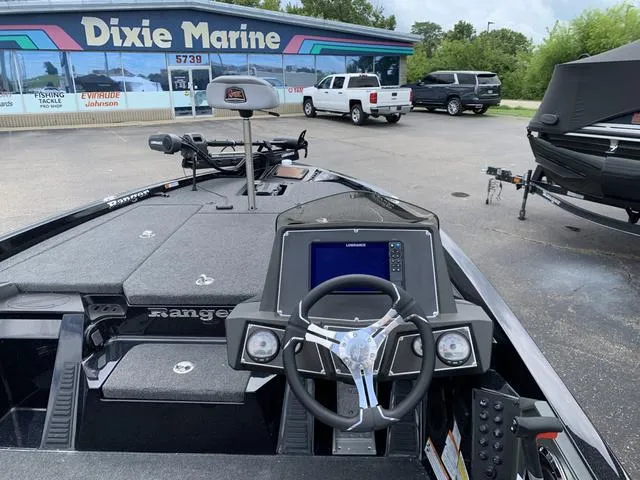 Slide: The Image of Ranger Z 518 2025 - 4