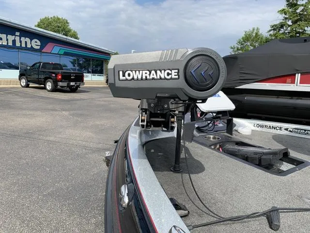 Slide: The Image of Ranger Z519 2016 - 4