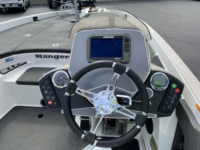 Slide: The Image of Ranger Z520 Comanche 2016 - 4