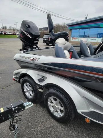 Slide: The Image of Ranger Z519 2012 - 6