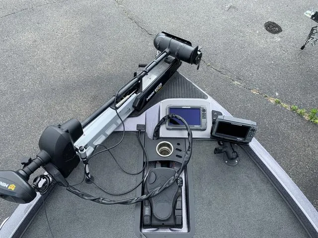 Slide: The Image of 2015 Ranger Z521C boat deck with trolling motor and navigation equipment. - 3