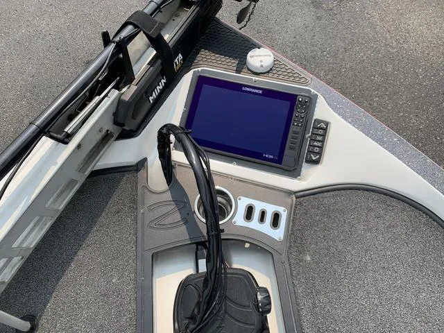 Slide: The Image of Ranger Z520L 2020 - 3