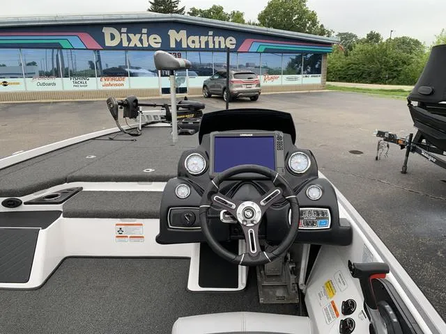 Slide: The Image of Nitro Z-20 2017 - 3