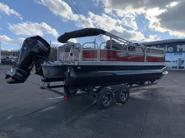 Slide: The Image of Ranger RP200C 2023 - 2