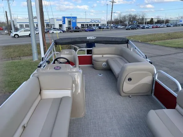 Slide: The Image of Ranger RP200C 2023 - 4