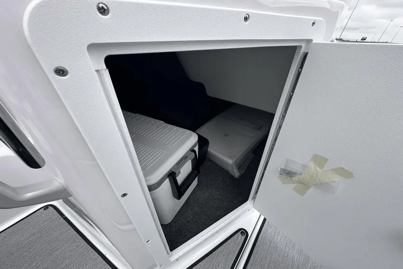 Slide: The Image of Yamaha SX195 2025 - 8