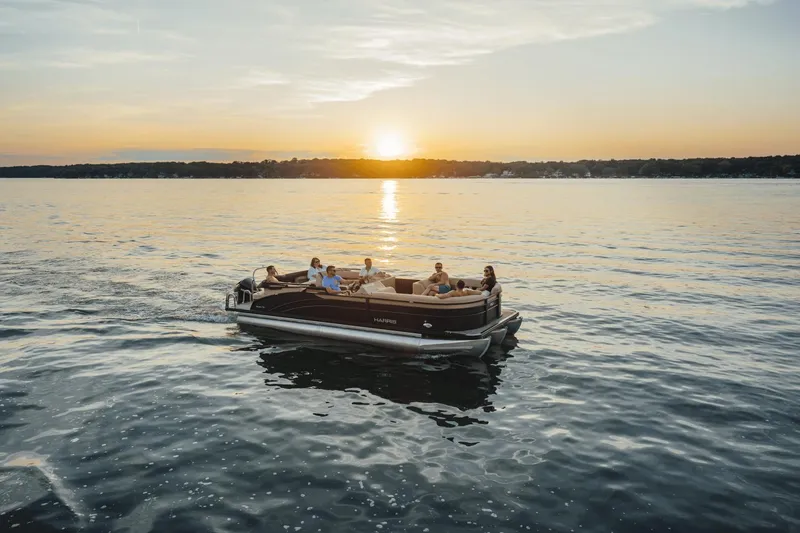 The Image of Harris Cruiser 210 2025 - 0