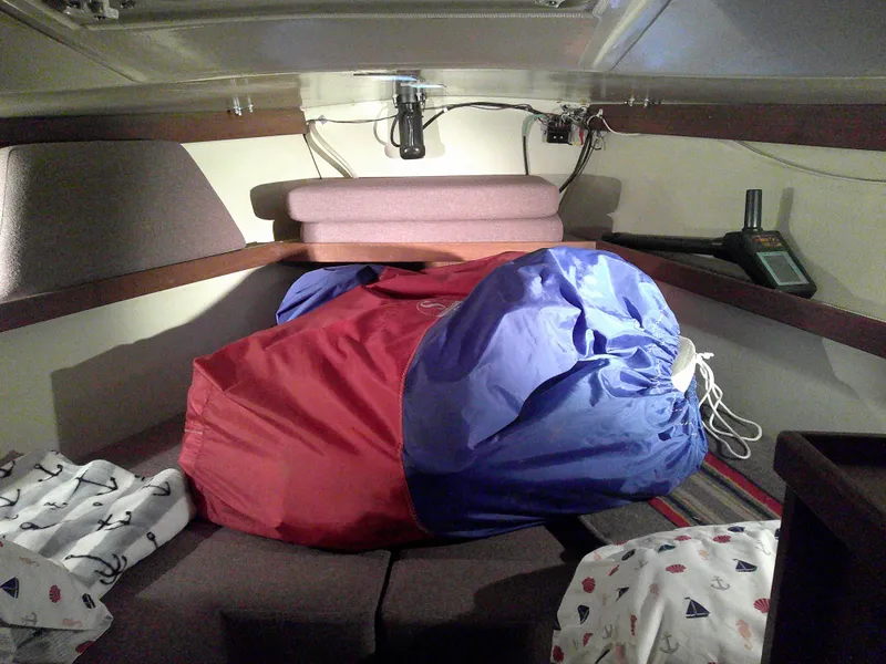 Slide: The Image of V-berth with extra sails - 22