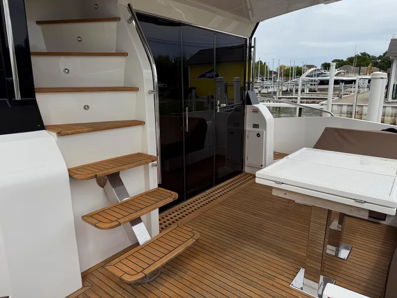 Slide: The Image of Galeon 560 Sky 2018 - 50