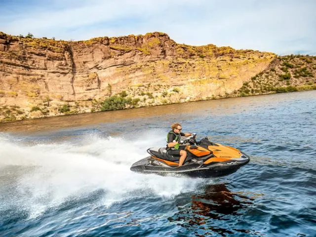 Slide: The Image of Kawasaki Ultra 160 2024 - 2