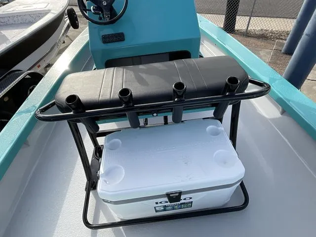 Slide: The Image of Majek 18 M2 2025 - 14